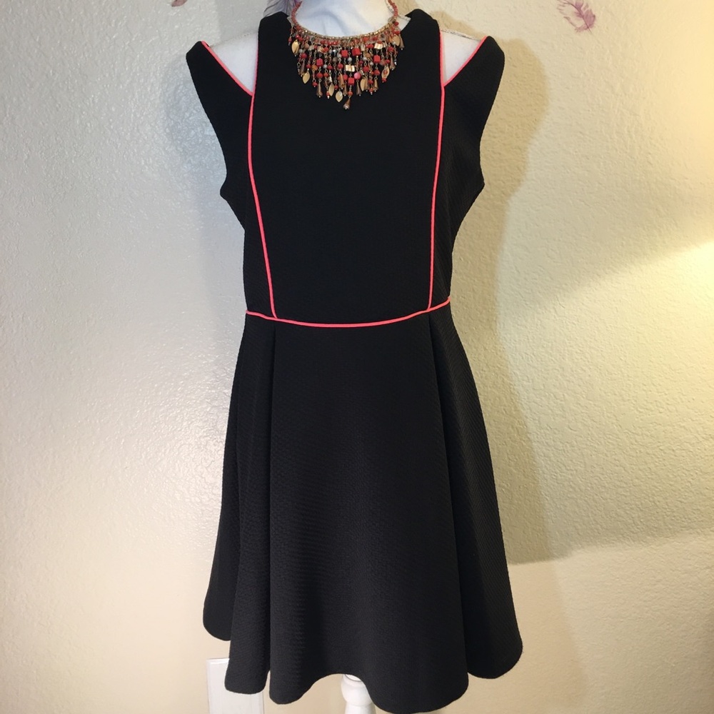Kardashian kollection black dress. NWT